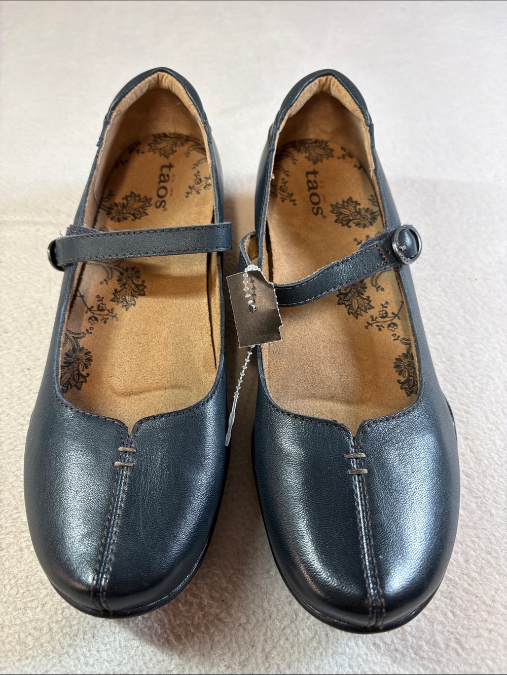 Taos Footwear Black Leather Mary Jane Flats with Adjustable Strap